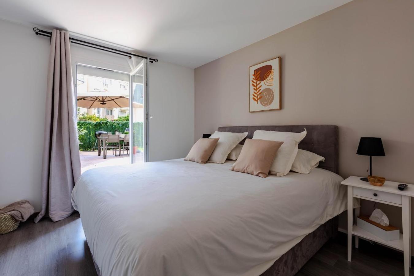 Charmant Refuge Avec Jardin, A 6 Minutes A Pied Du Metro Creteil L Echat-Lovely Retreat With Garden, Located A 6-Minute Walk From Creteil L Echat Metro Station Extérieur photo