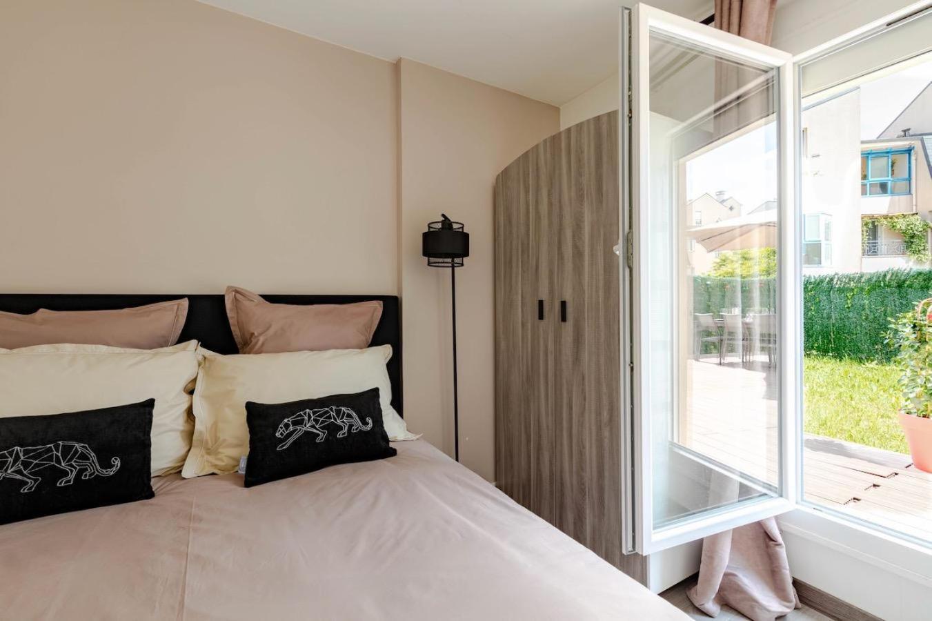 Charmant Refuge Avec Jardin, A 6 Minutes A Pied Du Metro Creteil L Echat-Lovely Retreat With Garden, Located A 6-Minute Walk From Creteil L Echat Metro Station Extérieur photo