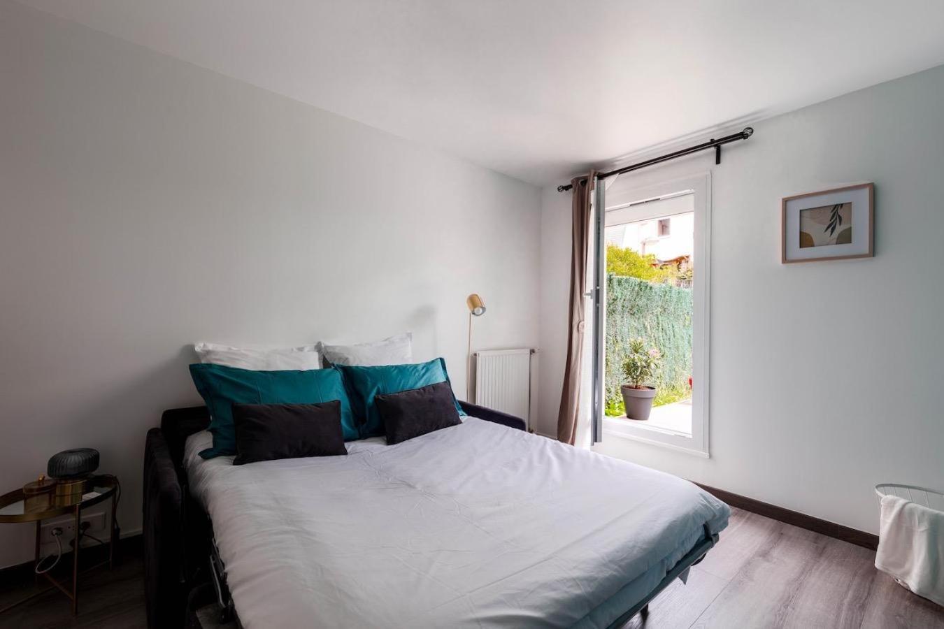 Charmant Refuge Avec Jardin, A 6 Minutes A Pied Du Metro Creteil L Echat-Lovely Retreat With Garden, Located A 6-Minute Walk From Creteil L Echat Metro Station Extérieur photo